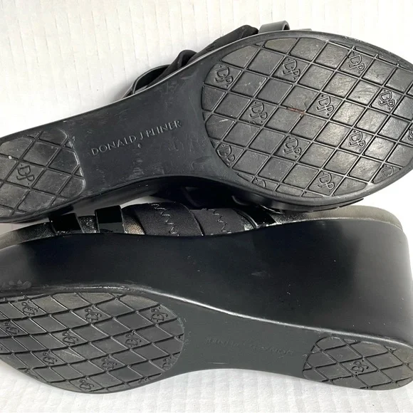 Donald Pliner Strappy Wedge Black Sandals - Picture 7 of 7